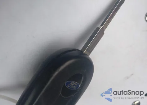 2017 Ford Escape Se z USA, uszkodzony, nr VIN 1FMCU0GD2HUC77372